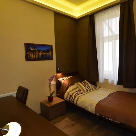 منزل للإقامة Fig Tree House *